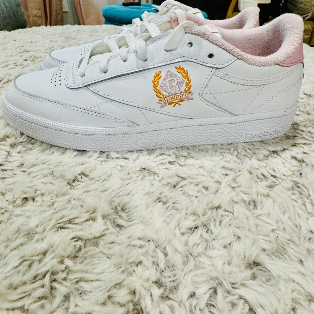 Womens Reebok club c85 classic nwot